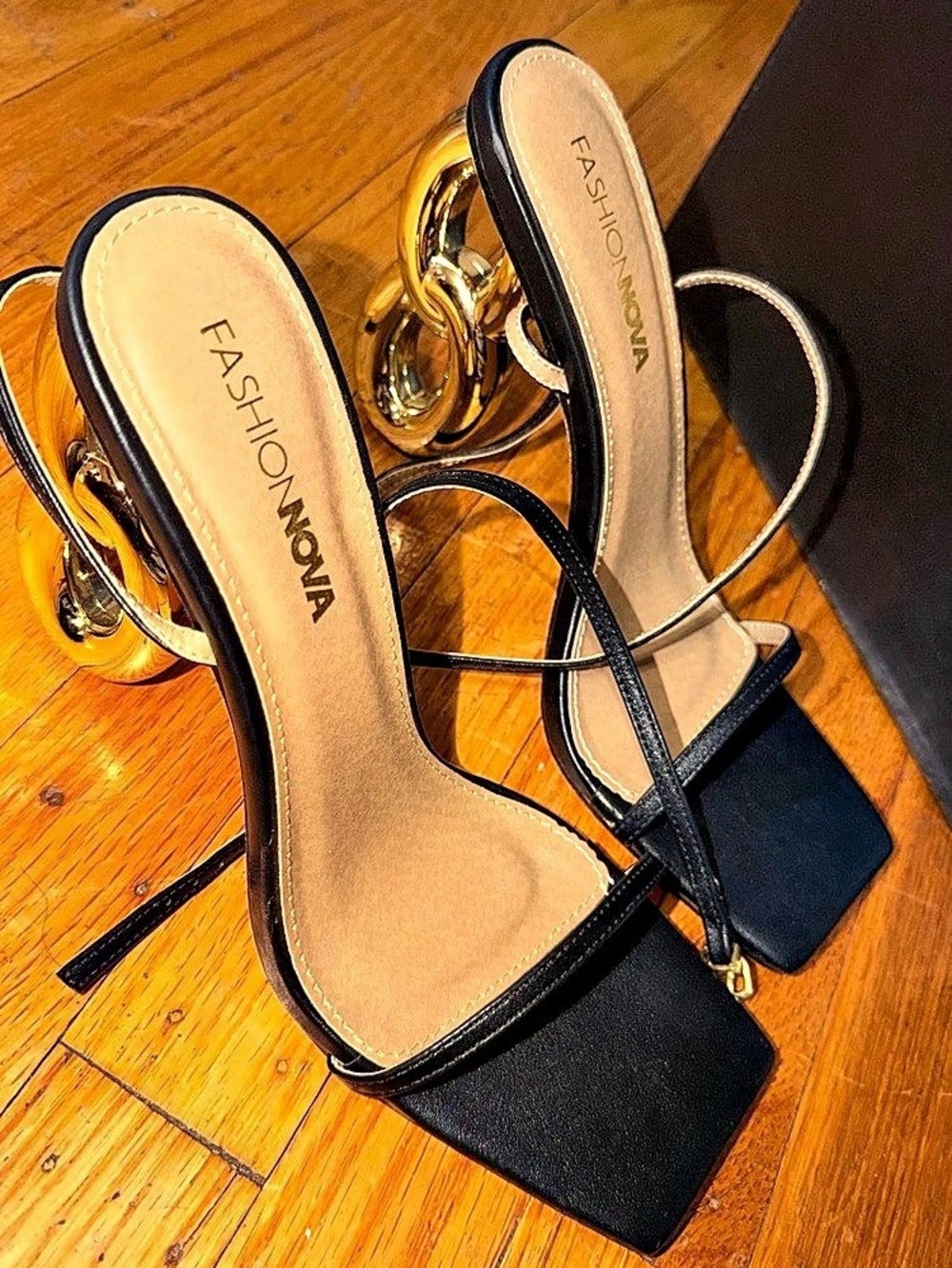 Fashion Nova Farah Heeled Sandal Black & Gold US 8 Like New